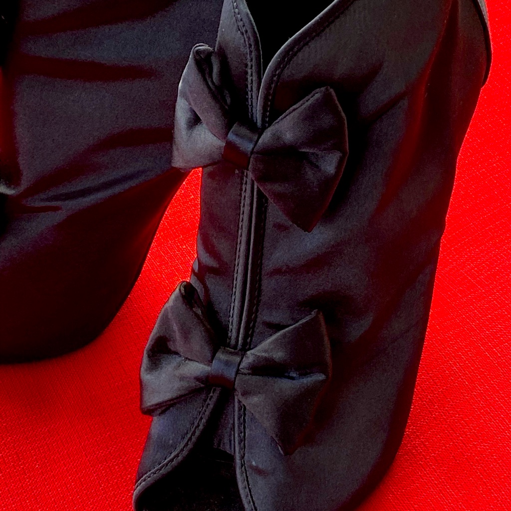 Bow Booties